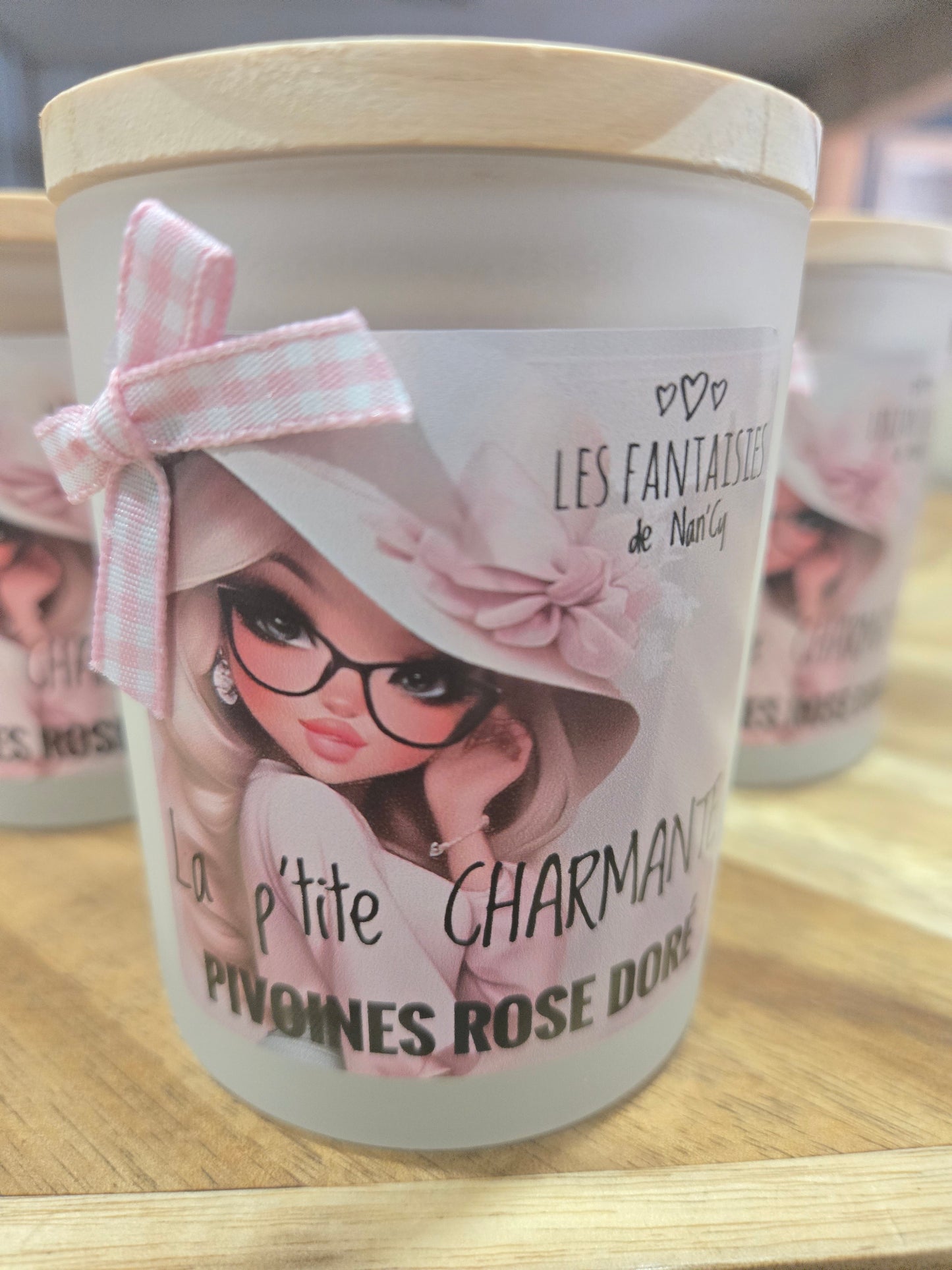 Bougie La p'tite CHARMANTE (Pivoine rose doré)