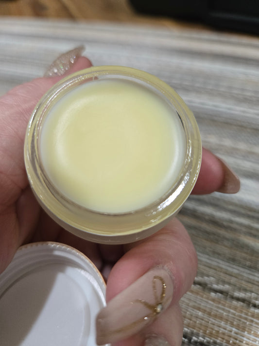 Baumes à lèvres réparateur Bisous Satinés